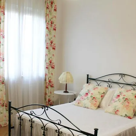 Scaleamare Holiday * Scalea